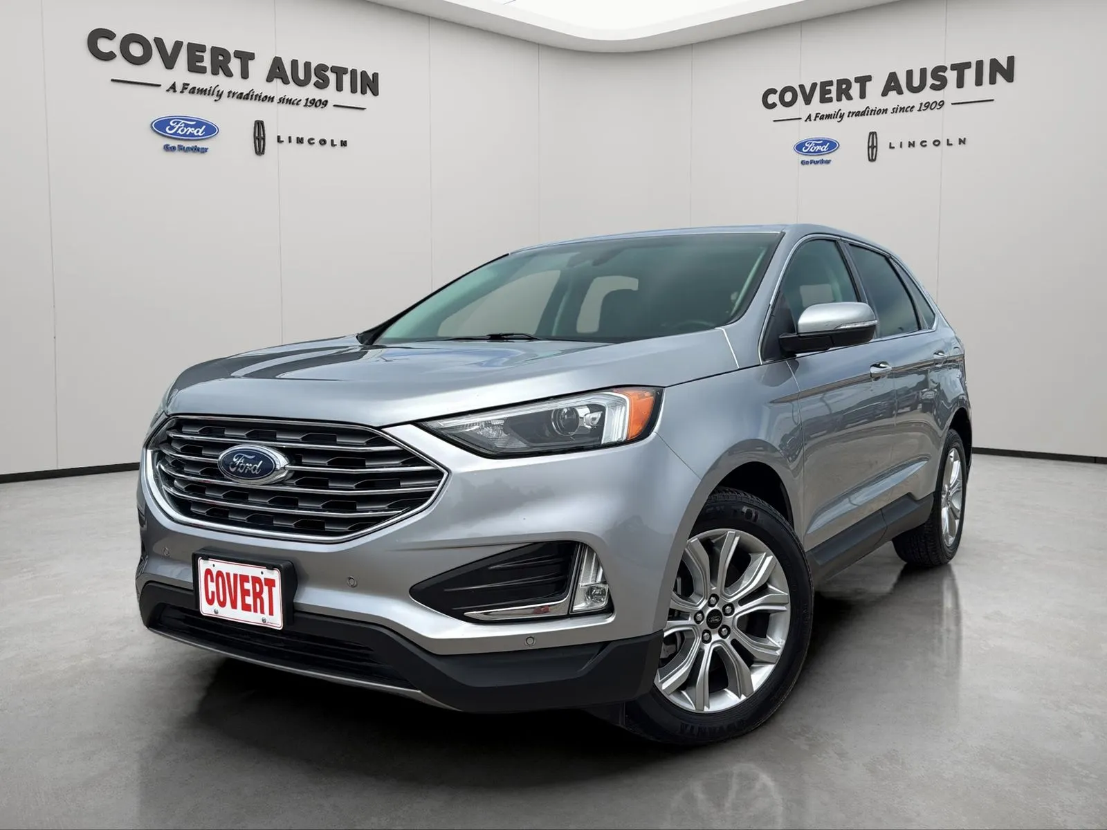 Silver 2024 Ford Edge Titanium for sale in Austin, TX