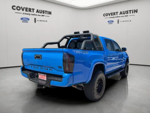 More photos of 2020 Toyota Tacoma TRD Sport at Covert Ford, TX