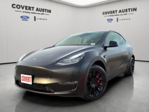 Black 2022 Tesla Model Y Long Range for sale in Austin, TX