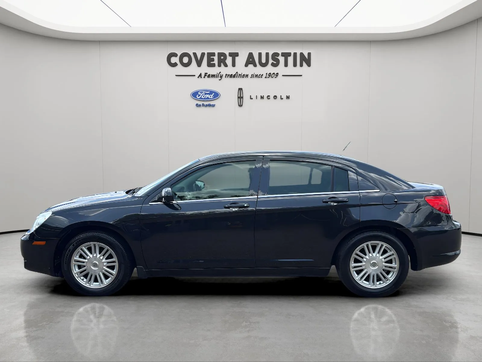 Black 2009 Chrysler Sebring Touring for sale in Austin, TX