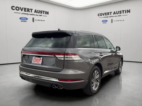 More photos of 2023 Lincoln Aviator Standard at Covert Ford, TX