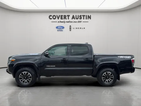 Photos of 2022 Toyota Tacoma TRD Sport for sale in Austin, TX at Covert Ford