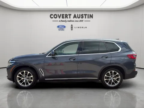 Photos of 2019 BMW X5 xDrive40i for sale in Austin, TX at Covert Ford