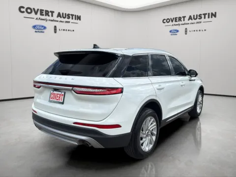 More photos of 2022 Lincoln Corsair Standard at Covert Ford, TX