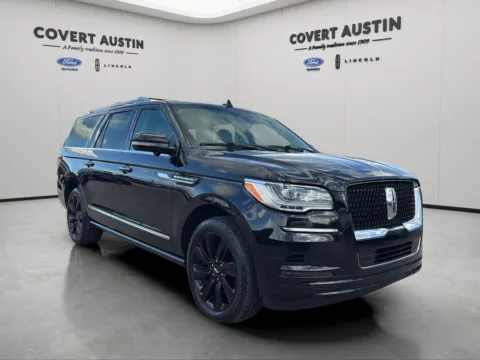 More photos of 2022 Lincoln Navigator L Reserve at Covert Ford, TX