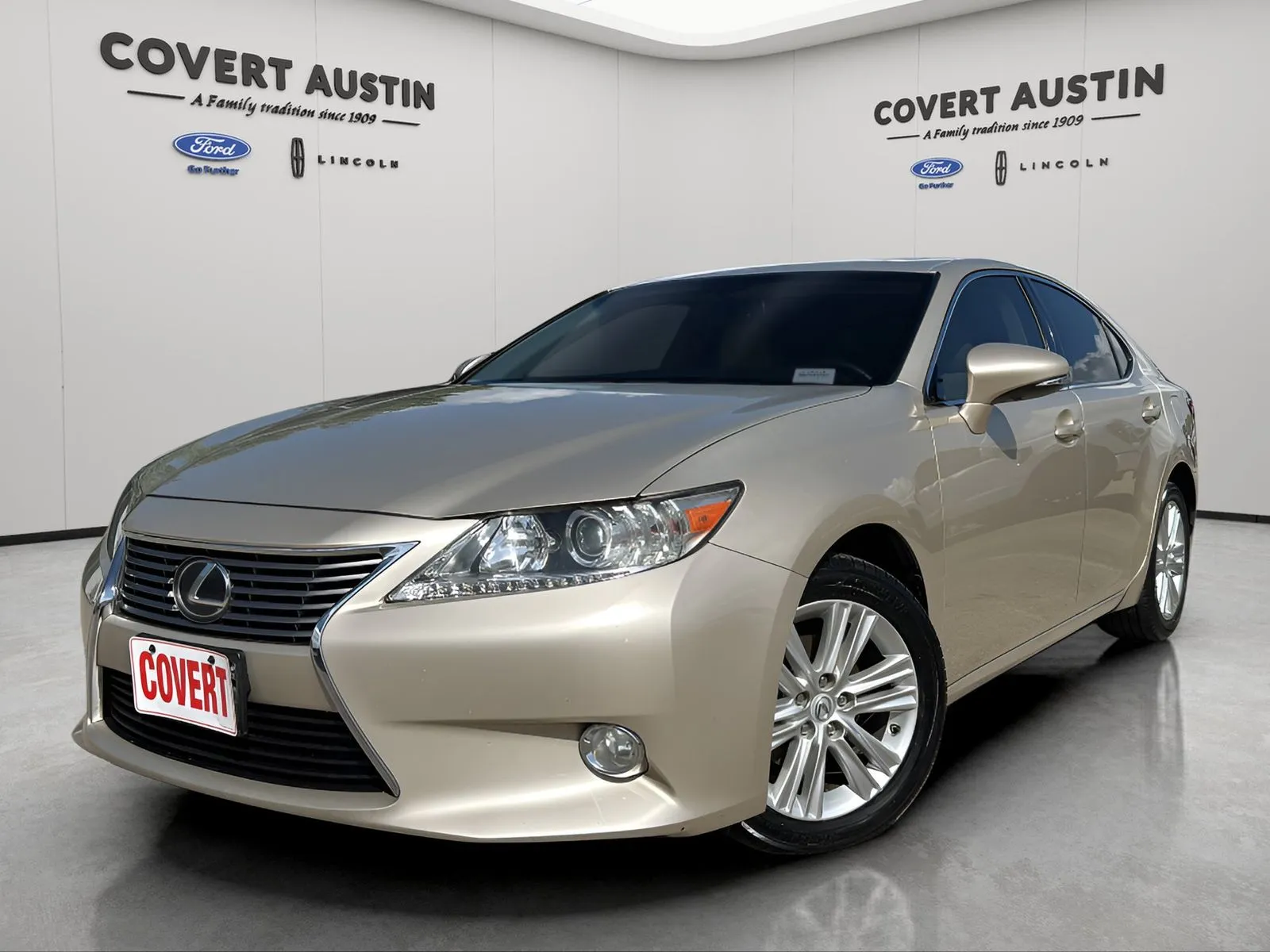 Beige 2015 Lexus ES 350 for sale in Austin, TX
