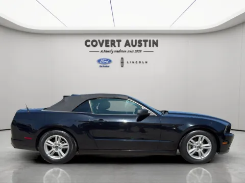 More photos of 2014 Ford Mustang V6 at Covert Ford, TX