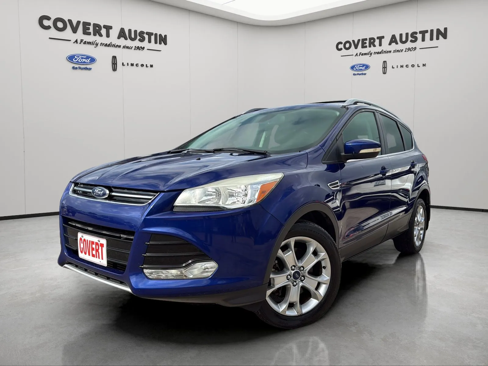 Blue 2016 Ford Escape Titanium for sale in Austin, TX