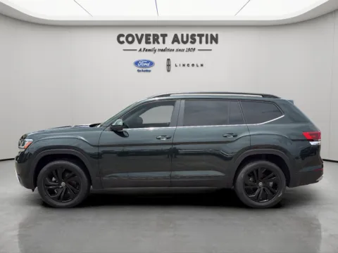 Photos of 2022 Volkswagen Atlas 2.0T SE w/Technology for sale in Austin, TX at Covert Ford