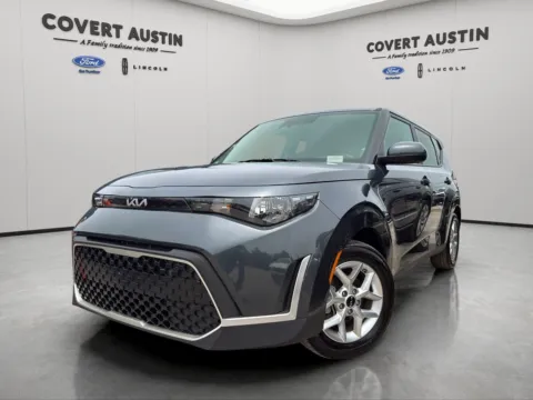 Gray 2025 Kia Soul LX for sale in Austin, TX