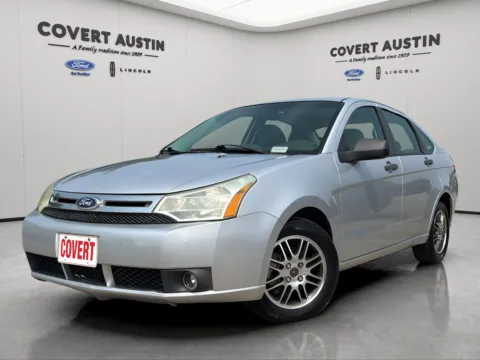 Silver 2011 Ford Focus SE for sale in Austin, TX