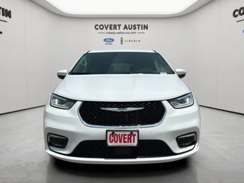 More photos of 2023 Chrysler Pacifica Hybrid Touring L at Covert Ford, TX