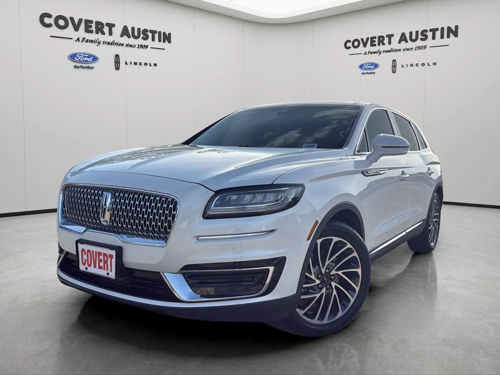 White 2019 Lincoln Nautilus Reserve for sale in Austin, TX