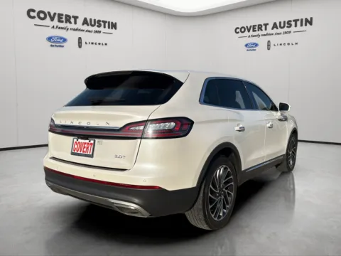 More photos of 2019 Lincoln Nautilus Reserve at Covert Ford, TX