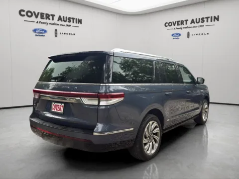 More photos of 2022 Lincoln Navigator L Reserve at Covert Ford Lincoln, TX