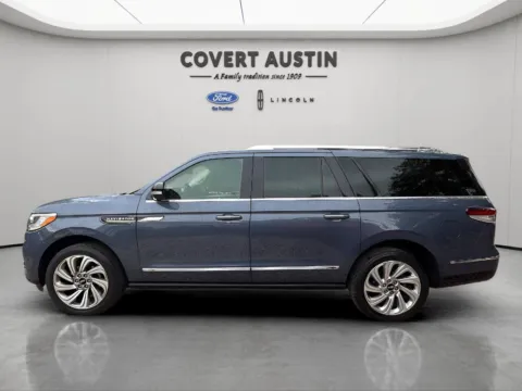 Photos of 2022 Lincoln Navigator L Reserve for sale in Austin, TX at Covert Ford Lincoln