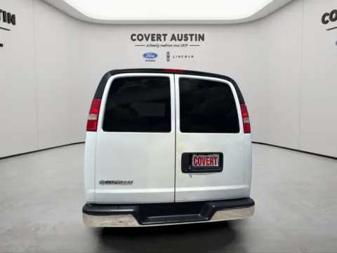 More photos of 2018 Chevrolet Express 3500 LT at Covert Ford, TX