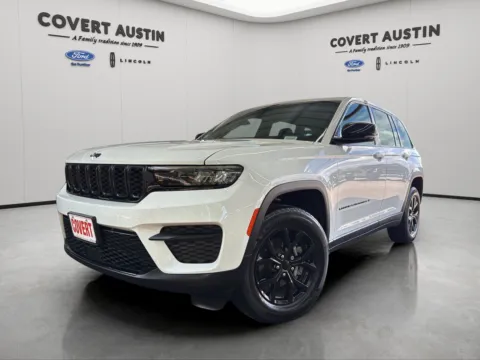 Photos of 2024 Jeep Grand Cherokee Altitude for sale in Austin, TX at Covert Ford