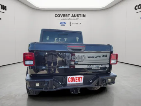 More photos of 2020 Jeep Gladiator Sport at Covert Ford, TX