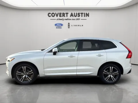 Another view of 2021 Volvo XC60 T5 Momentum for sale in Austin, TX at Covert Ford