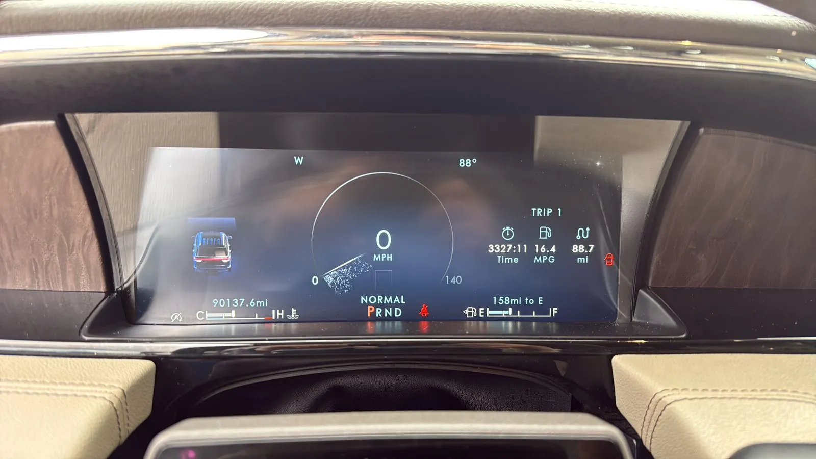 Lincoln Navigator L photo 13