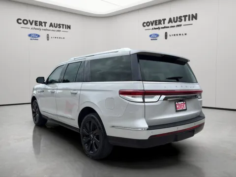 Another view of 2023 Lincoln Navigator L Reserve for sale in Austin, TX at Covert Ford Lincoln