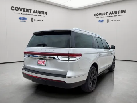 More photos of 2023 Lincoln Navigator L Reserve at Covert Ford Lincoln, TX