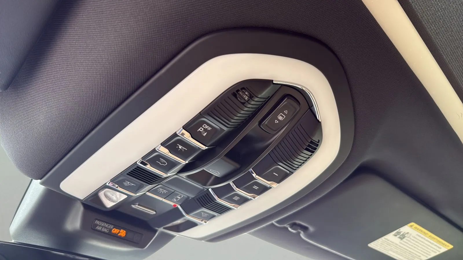 Porsche Macan photo 22