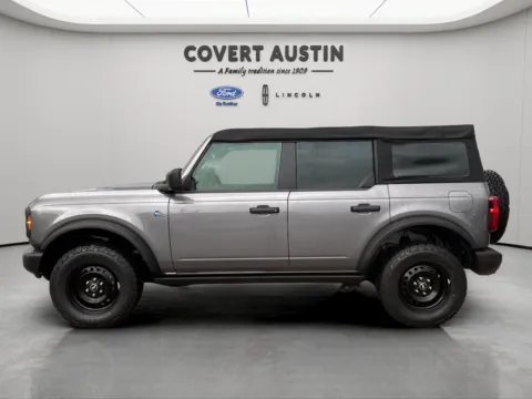 Photos of 2022 Ford Bronco Black Diamond for sale in Austin, TX at Covert Ford Lincoln