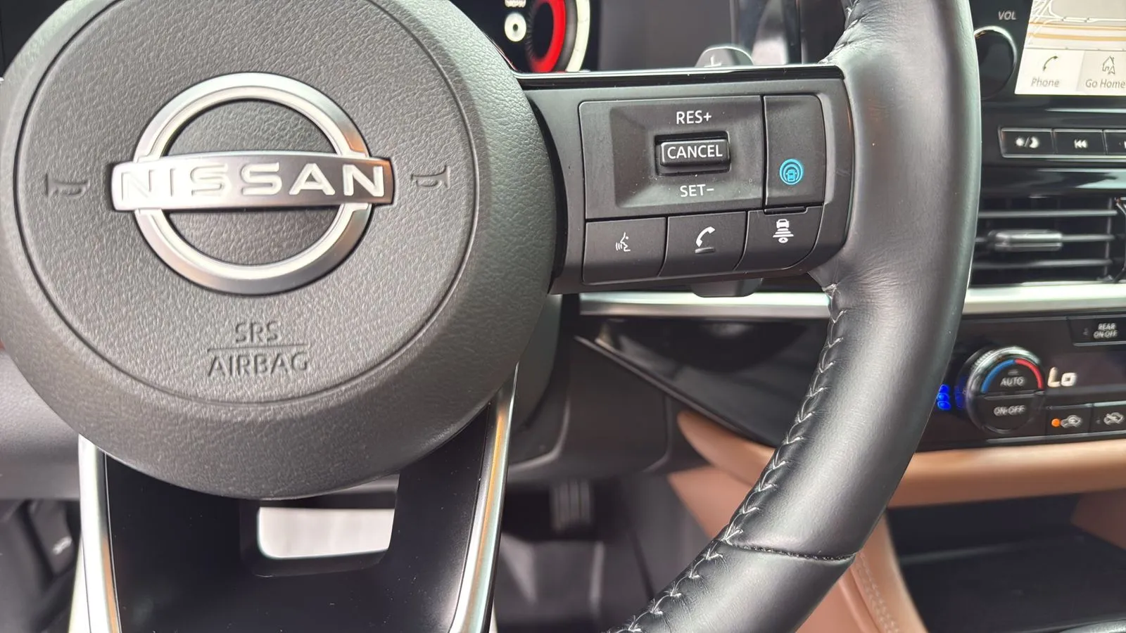 Nissan Pathfinder photo 15