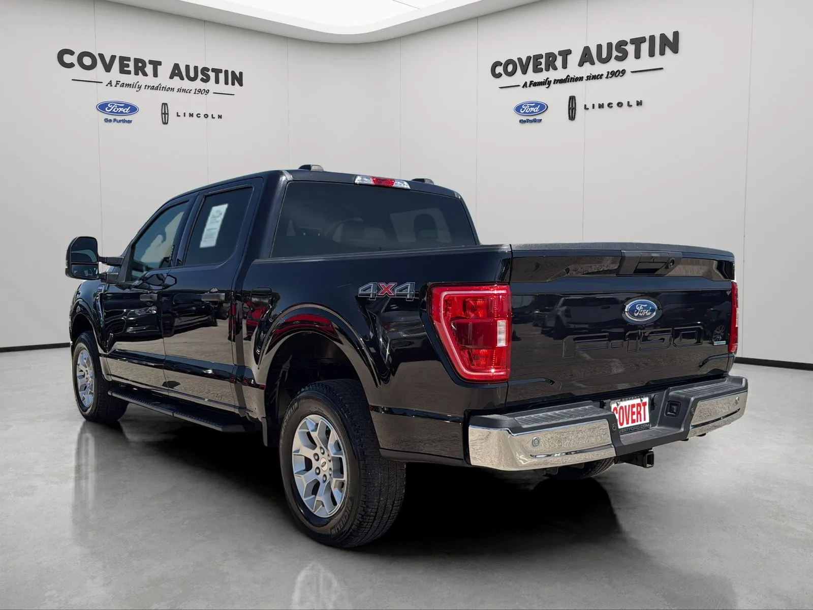 Ford F-150 photo 3
