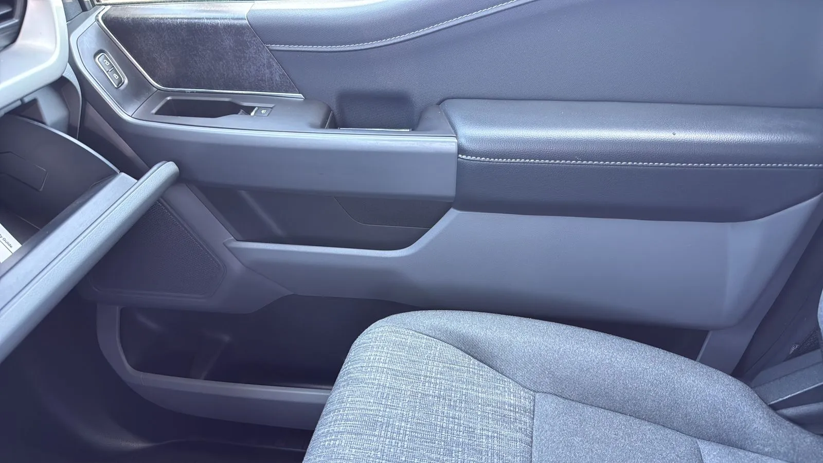 Ford F-150 photo 23