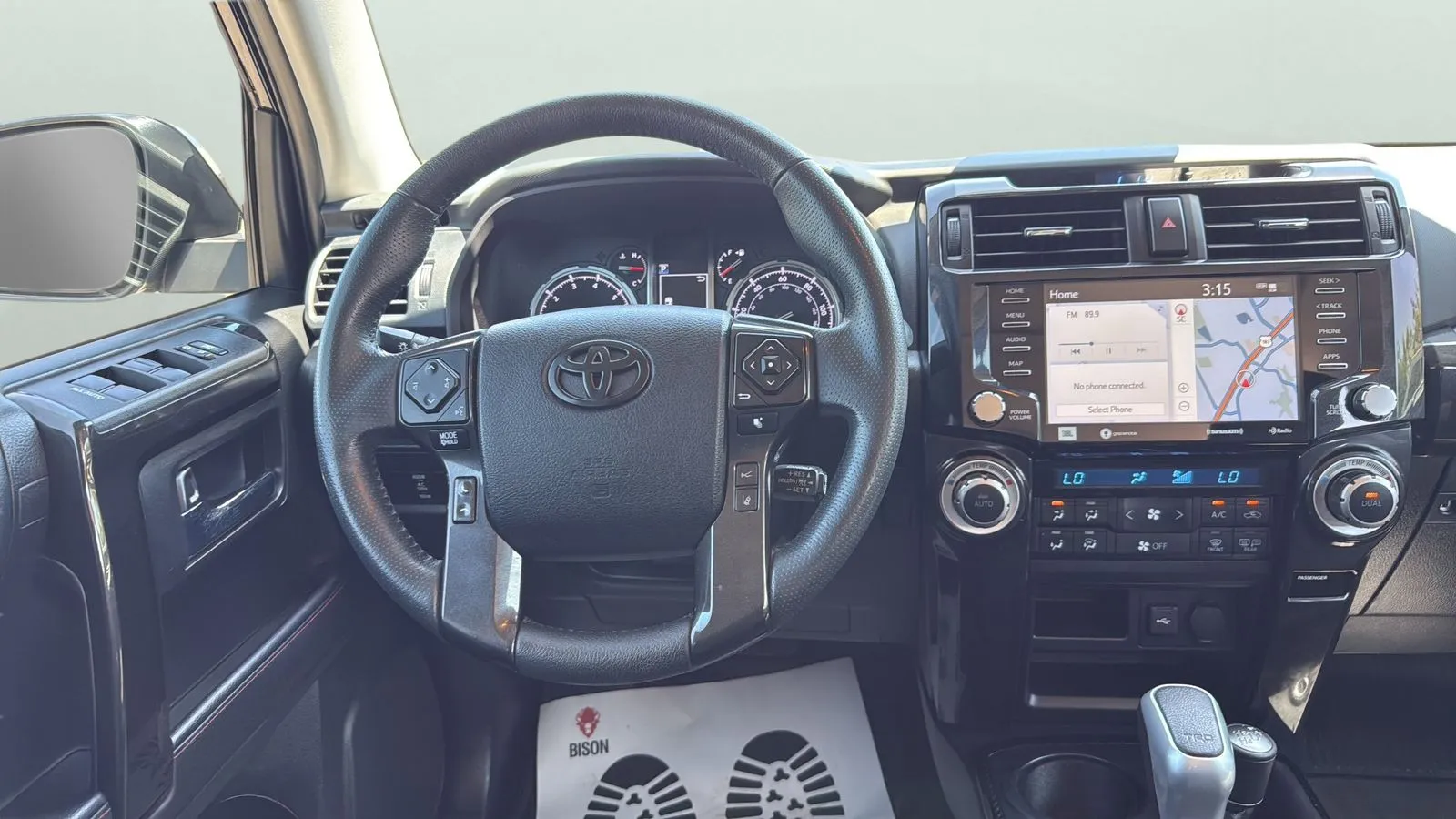 Toyota 4Runner photo 11