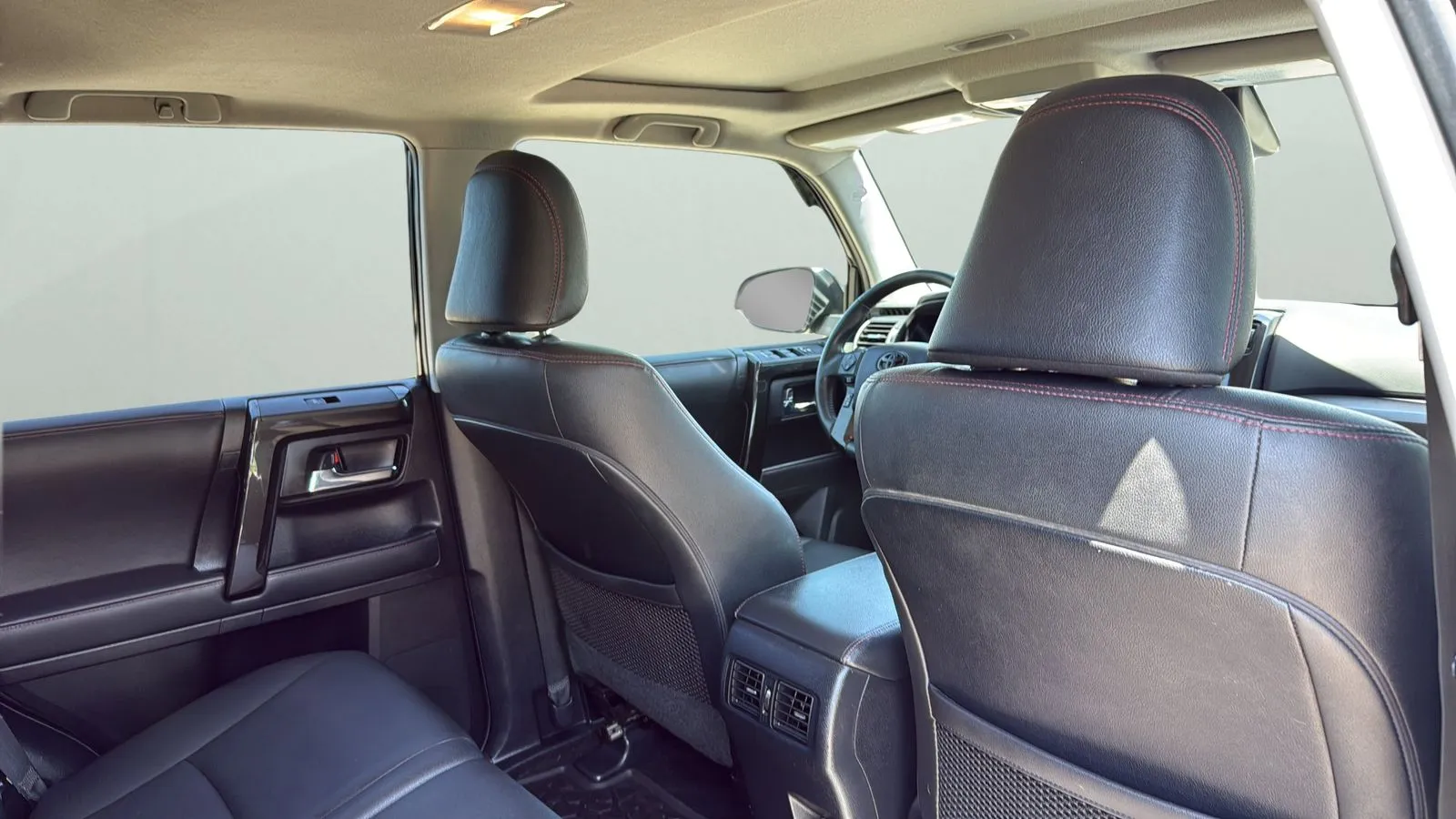 Toyota 4Runner photo 27