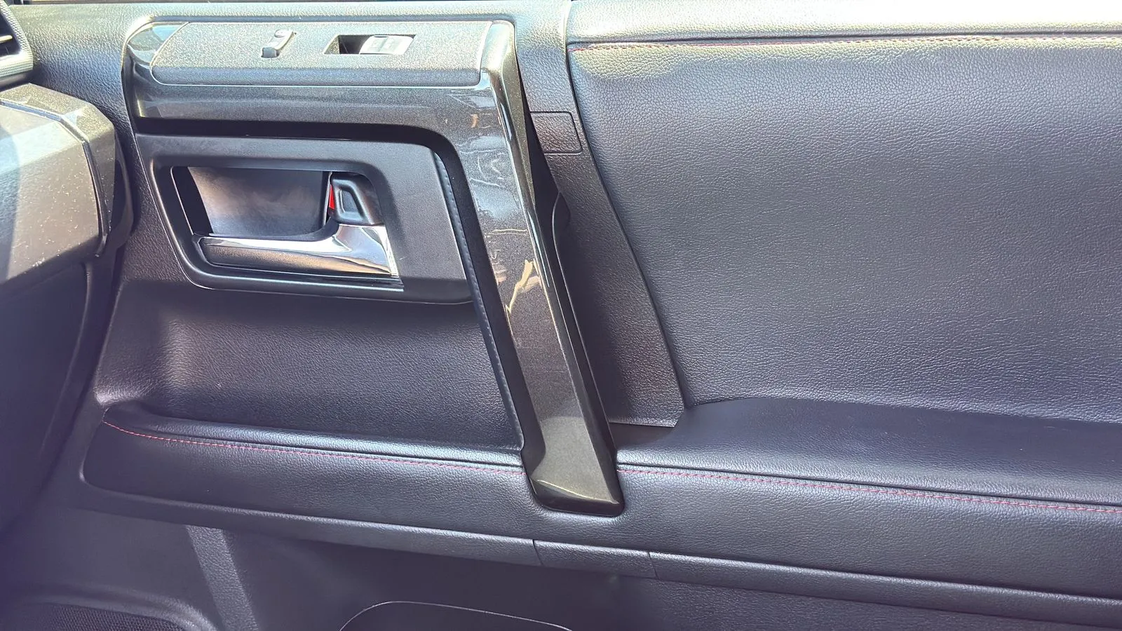 Toyota 4Runner photo 22