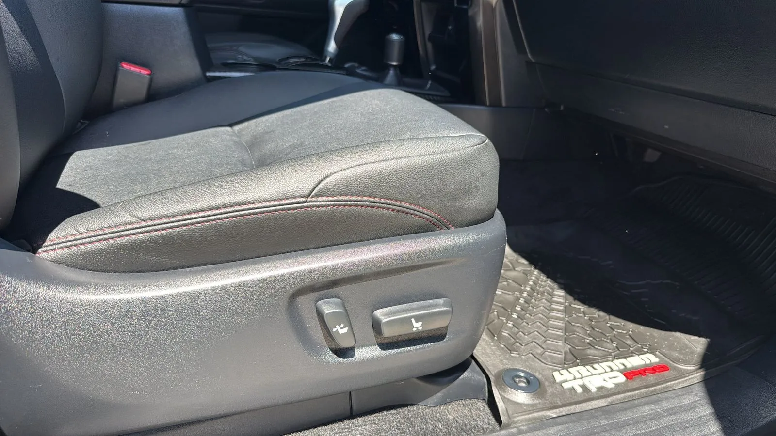 Toyota 4Runner photo 23