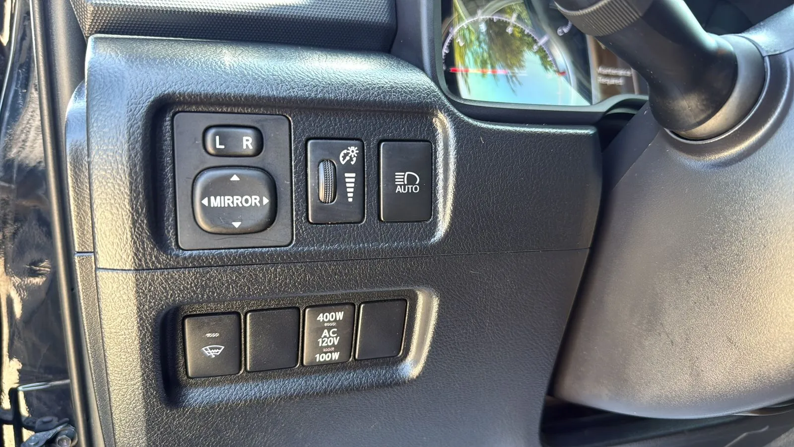 Toyota 4Runner photo 16