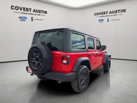 More photos of 2022 Jeep Wrangler Unlimited Sport at Covert Ford Lincoln, TX