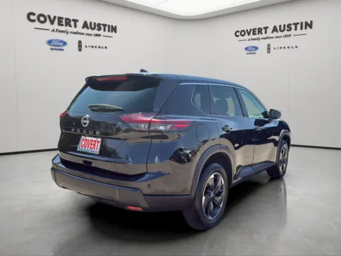 More photos of 2025 Nissan Rogue SV at Covert Ford Lincoln, TX