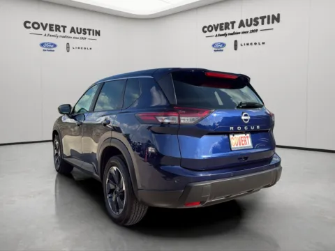 Another view of 2025 Nissan Rogue SV for sale in Austin, TX at Covert Ford Lincoln