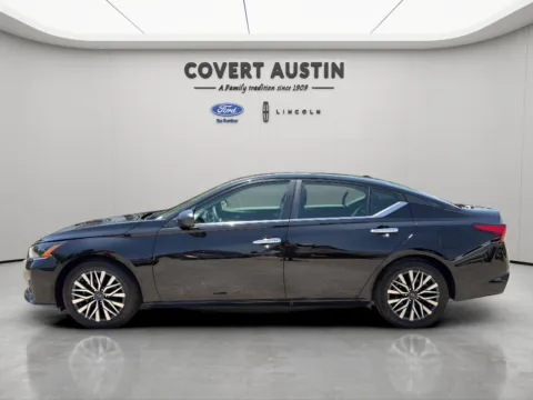 Photos of 2025 Nissan Altima 2.5 SV for sale in Austin, TX at Covert Ford Lincoln