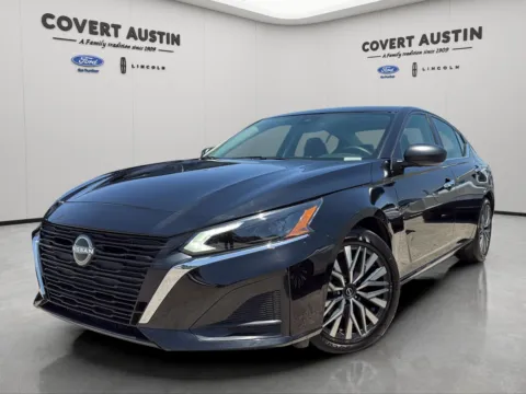 Black 2025 Nissan Altima 2.5 SV for sale in Austin, TX