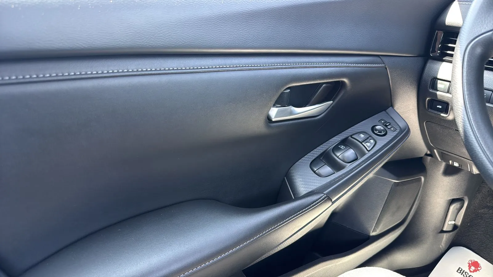 Nissan Sentra photo 10