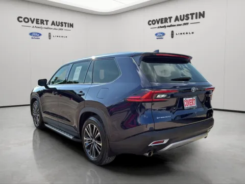Another view of 2025 Toyota Grand Highlander Hybrid MAX Platinum for sale in Austin, TX at Covert Ford Lincoln