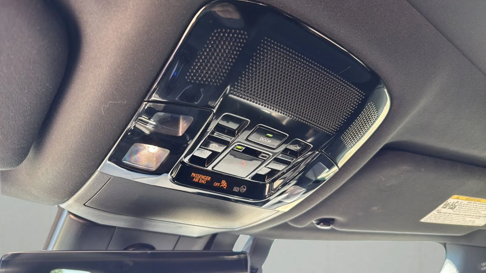 Lexus RX photo 22
