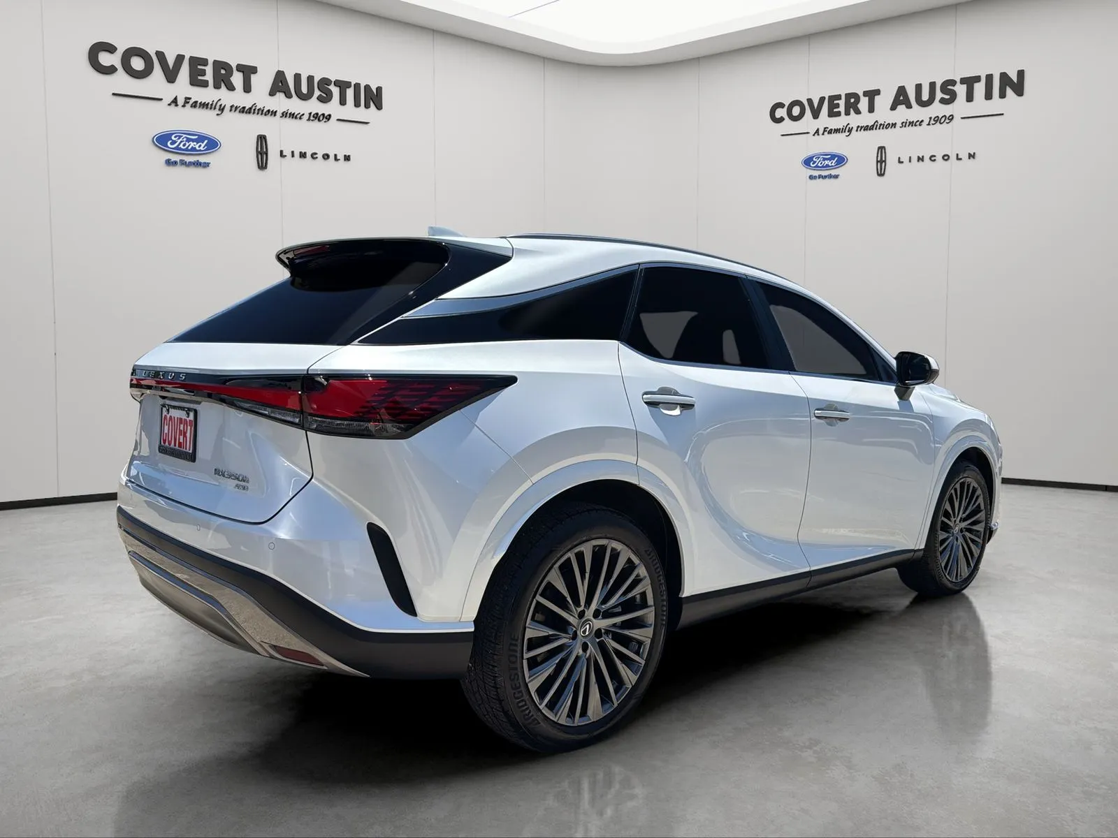 Lexus RX photo 5