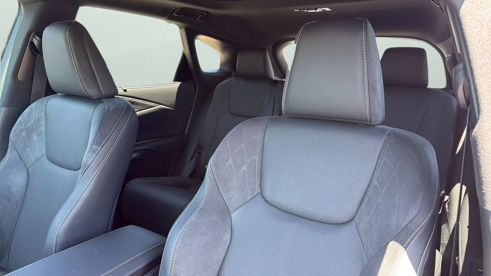 Lexus RX photo 9
