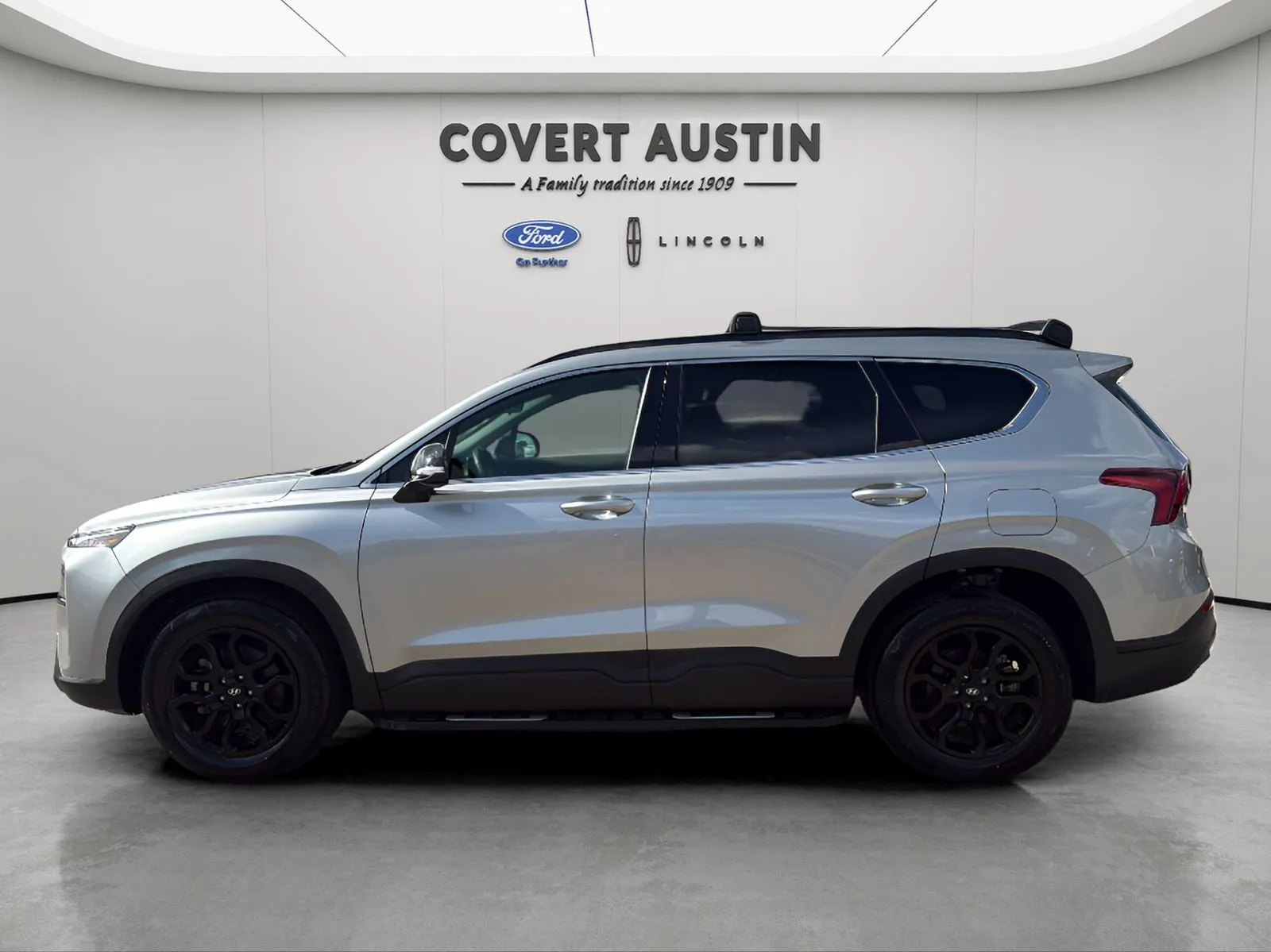 Hyundai Santa Fe photo 2