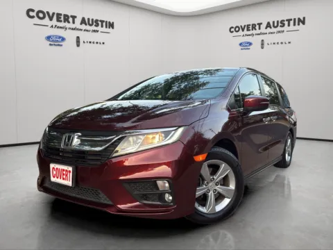 Red 2018 Honda Odyssey EX-L for sale in Austin, TX