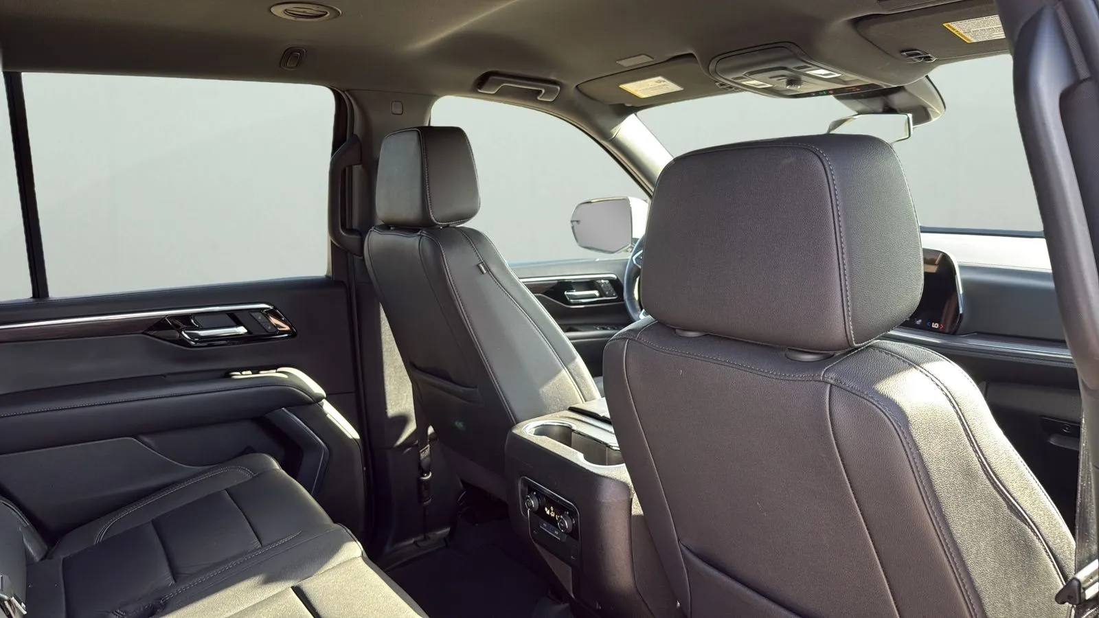 Chevrolet Tahoe photo 28